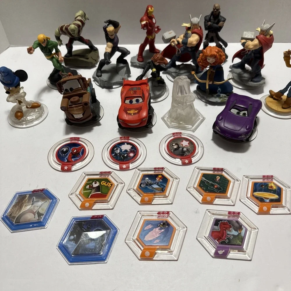 Lot of Disney Infinity 15 Characters with Game Accessories